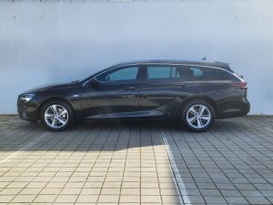 OPEL INSIGNIA SPORT TOURER 2,0 D ELEGANCE AT OPEL INSIGNIA SPORT TOURER 2,0 D ELEGANCE AT
